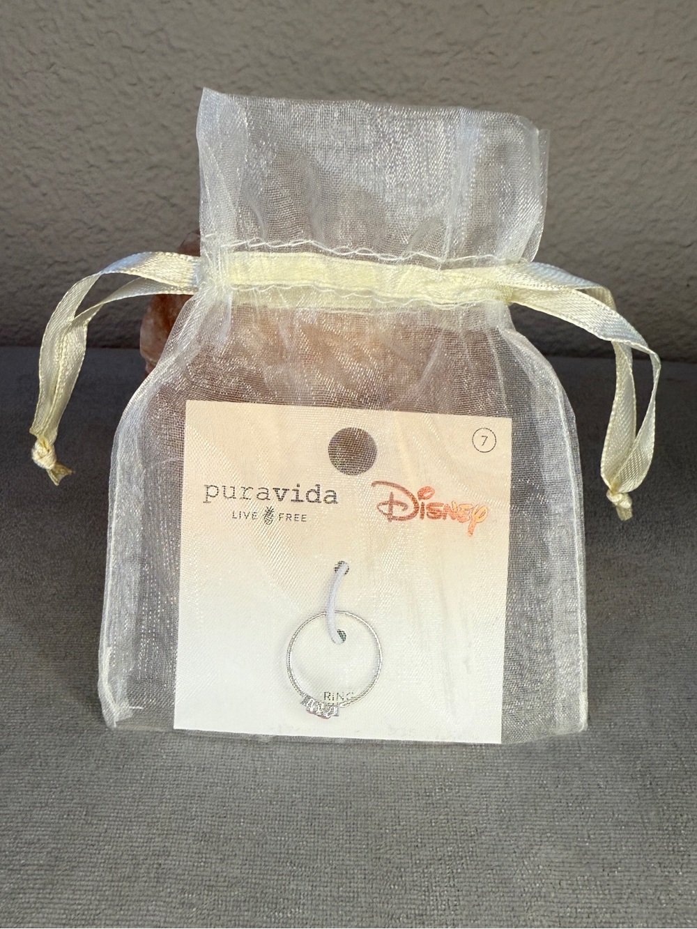 Pura Vida Disney Delicate Minnie Mouse Ring, Size 7 - Picture 7 of 16